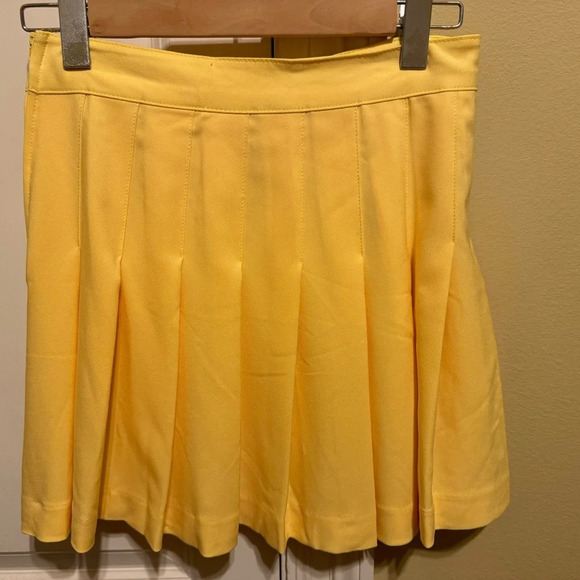Love Tree Butter Yellow Skirt Sz S - Picture 3 of 9